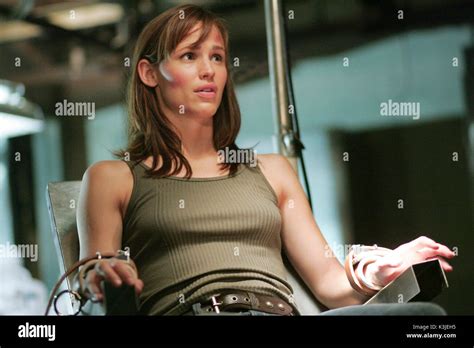 ALIAS – Spionage-Action mit Jennifer Garner als Doppelagentin und mysteriösem Syndikat!