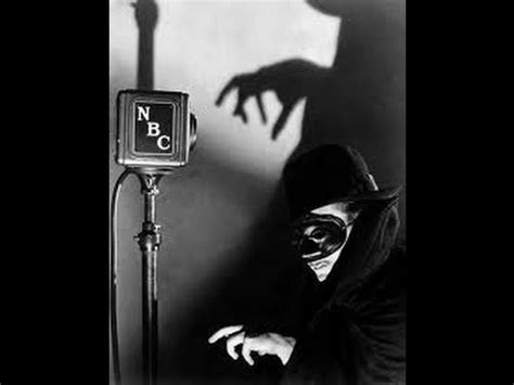  The Shadow - Eine düstere Reise durch die Unterwelt des Radiokrimis mit Orson Welles!